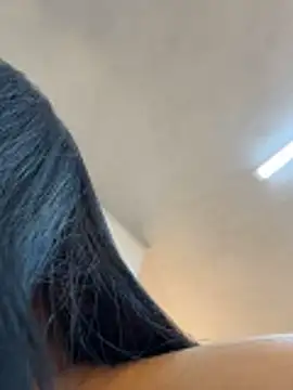 Snapshot of niky_smit chatting on March 6, 10:34 am niky smit online show from March 6, 10:34 am