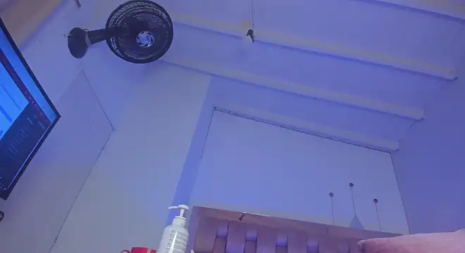 swt-booty online show from January 7, 9:25 pm