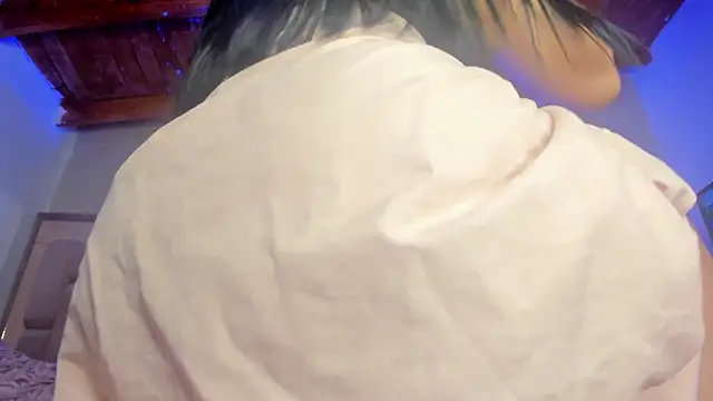 Snapshot of swt-booty chatting on February 16, 4:58 pm swt-booty online show from February 16, 4:58 pm