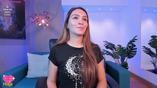 miataylorr1 online show from November 12, 12:38 pm