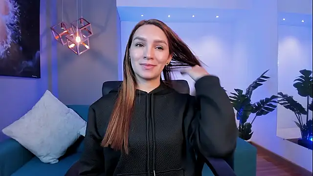 Snapshot of miataylorr1 chatting on February 18, 11:50 am miataylorr1 online show from February 18, 11:50 am