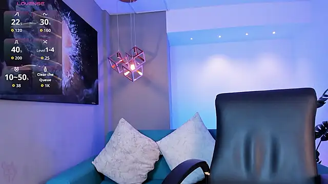 Snapshot of miataylorr1 chatting on March 11, 12:22 pm miataylorr1 online show from March 11, 12:22 pm