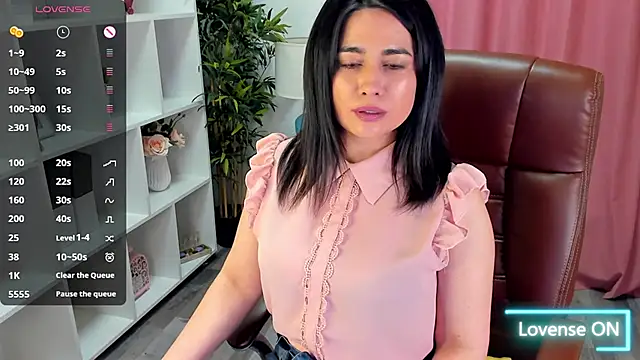 EmaBrownie online show from April 30, 4:57 pm
