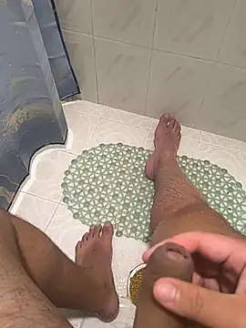 Snapshot of camilo0976 chatting on February 14, 5:04 am camilo0976 online show from February 14, 5:04 am