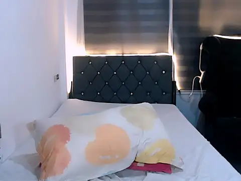 BigToolAlison online show from October 16, 12:00 am