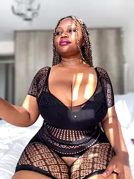 Snapshot of Hyra_Ari chatting on October 1, 1:06 pm Hyra Ari online show from October 1, 1:06 pm