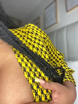 Hyra Ari online show from December 21, 2:02 pm