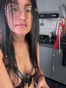Snapshot of lorna_cox_bdsm chatting on March 18, 3:31 pm lorna cox bdsm online show from March 18, 3:31 pm