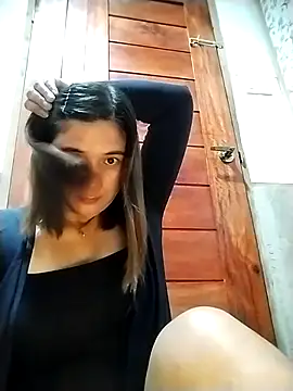 Snapshot of MS_Isabella_Snow92 chatting on February 20, 12:29 am MS Isabella Snow92 online show from February 20, 12:29 am