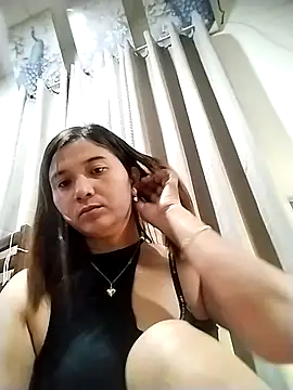 MS Isabella Snow92 online show from May 17, 10:06 pm