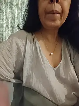 Susannemilf online show from March 31, 4:13 am