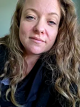 julimonroe online show from January 5, 8:56 pm