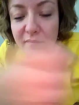 julimonroe online show from May 13, 1:36 am