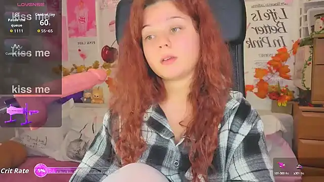 Snapshot of StellaMilla chatting on September 19, 11:16 pm StellaMilla online show from September 19, 11:16 pm