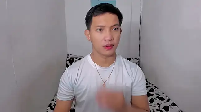 xSebastian19 online show from January 3, 7:29 pm