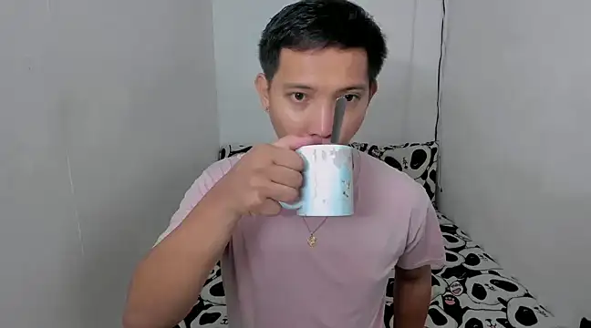 xSebastian19 online show from January 8, 9:55 pm