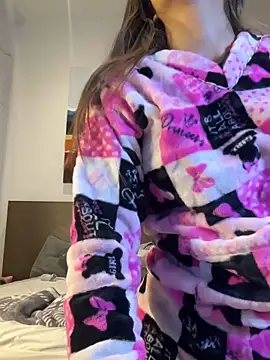 Stormiie777 online show from December 13, 2:54 am