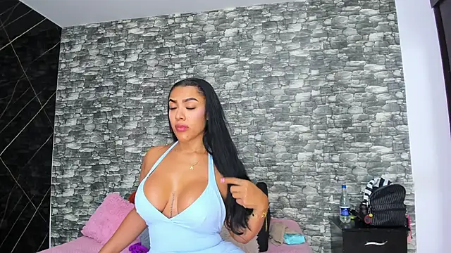 HeidyWillss online show from September 19, 7:25 pm