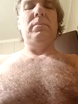 Snapshot of Saysomething3 chatting on February 7, 9:04 pm Saysomething3 online show from February 7, 9:04 pm