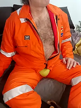 Snapshot of Saysomething3 chatting on February 12, 9:52 am Saysomething3 online show from February 12, 9:52 am