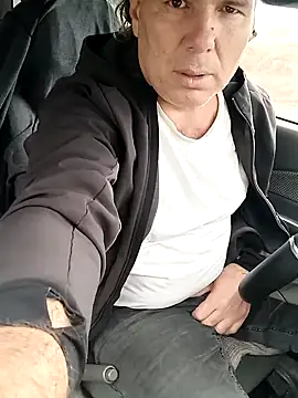 Snapshot of Saysomething3 chatting on September 29, 9:58 am Saysomething3 online show from September 29, 9:58 am