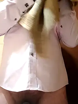 Snapshot of Saysomething3 chatting on October 9, 5:27 am Saysomething3 online show from October 9, 5:27 am