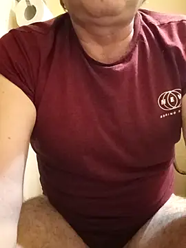 Snapshot of Saysomething3 chatting on October 9, 11:36 pm Saysomething3 online show from October 9, 11:36 pm