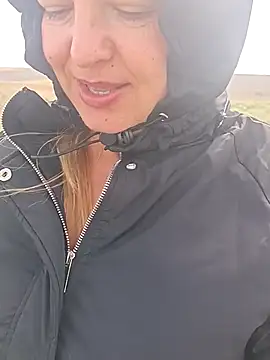 Snapshot of Saysomething3 chatting on October 11, 10:25 am Saysomething3 online show from October 11, 10:25 am