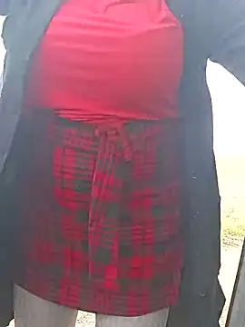 Snapshot of Saysomething3 chatting on October 18, 8:15 am Saysomething3 online show from October 18, 8:15 am