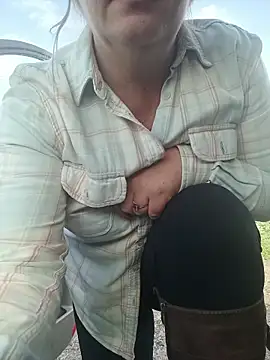 Saysomething3 online show from December 4, 8:45 am