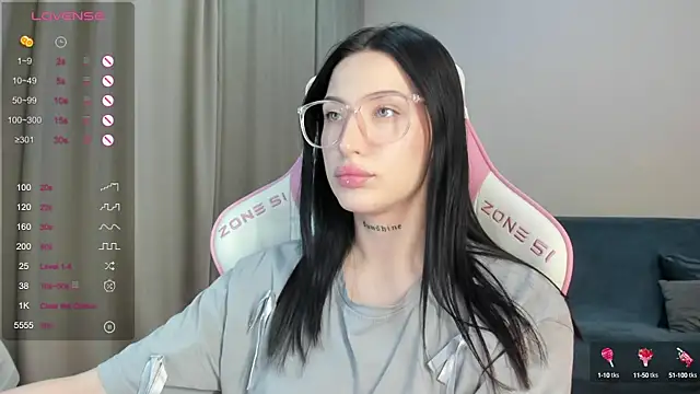 JenniferQueen11 online show from December 12, 9:48 pm