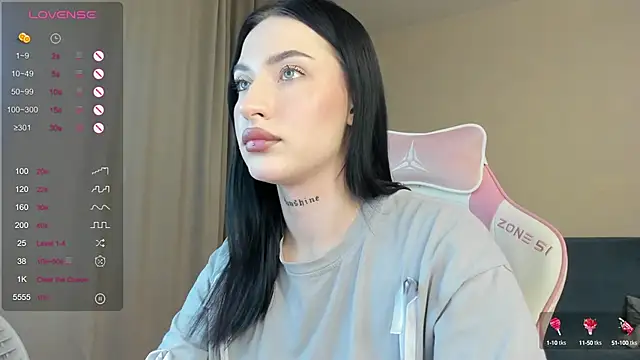 JenniferQueen11 online show from December 27, 4:10 pm