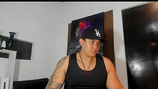 Colton Massif online show from January 29, 11:20 am