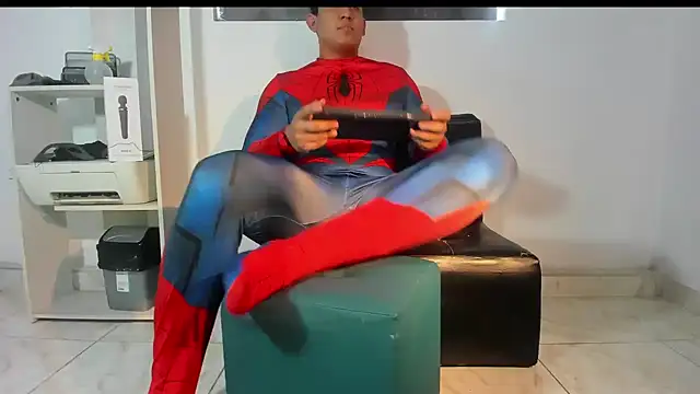 Colton Massif online show from January 31, 5:10 pm