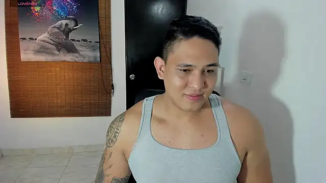 Colton Massif online show from March 19, 2:27 am