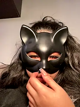 nenalayla online show from December 5, 10:56 pm