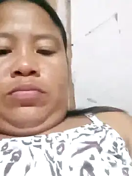 Snapshot of HotsweetPINAY69 chatting on February 23, 11:25 pm HotsweetPINAY69 online show from February 23, 11:25 pm