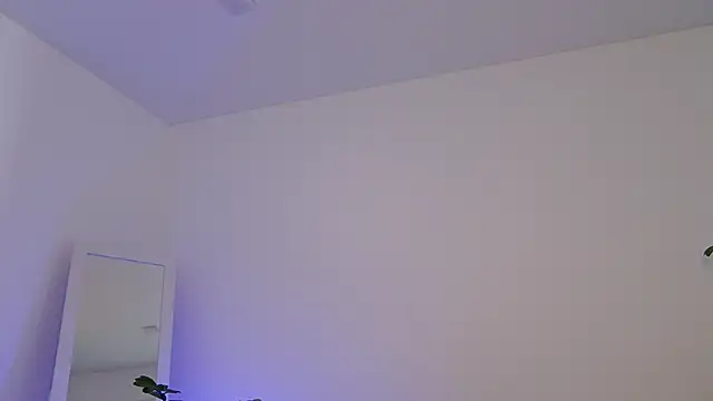 Fallinlove1 online show from March 13, 1:18 pm