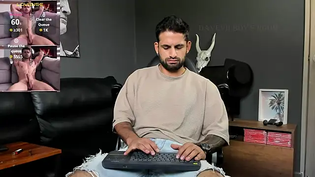 Davevilboy online show from March 18, 3:21 pm