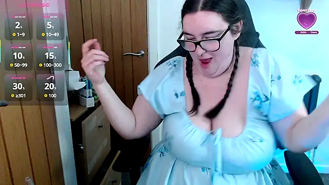 Snapshot of Rebecca_Summer chatting on April 23, 5:26 pm Rebecca Summer online show from April 23, 5:26 pm