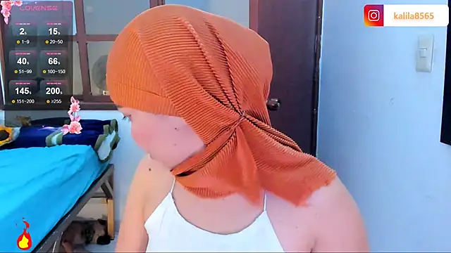 MatchedEyebrow online show from December 20, 9:22 pm