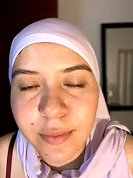 MatchedEyebrow online show from May 13, 9:22 pm