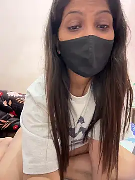 Snapshot of katrina_0143 chatting on February 13, 10:44 am katrina 0143 online show from February 13, 10:44 am