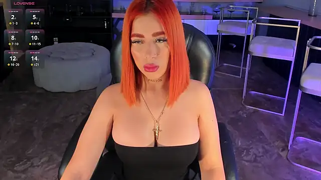 MadelineFox online show from January 16, 9:16 am