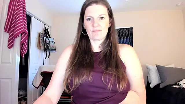 Kelly Carolina online show from January 2, 6:12 pm