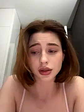 Camilla Railian online show from September 27, 11:10 pm