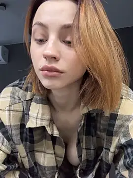 Camilla Railian online show from October 4, 12:47 pm