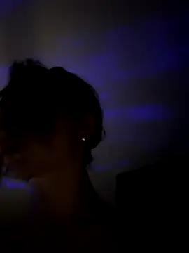 Camilla Railian online show from November 17, 12:05 am