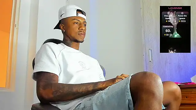 YeremiBrowm online show from October 7, 9:23 pm