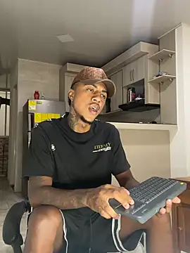 YeremiBrowm online show from April 3, 7:45 pm